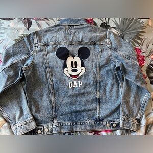 Disney x GAP Classic Blue Denim Jacket Size Small